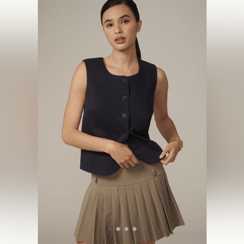 By Anthropologie Shrunken Cotton
Vest size L navy - Picture 3 of 9